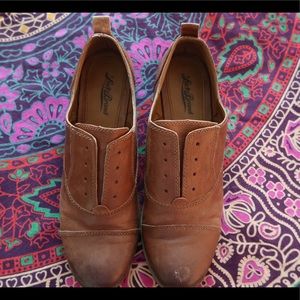 LUCKY BRAND loafers.